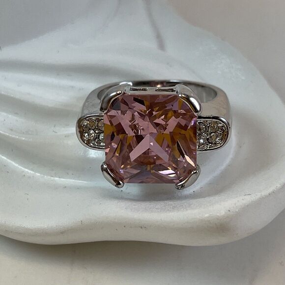 Cushion Tourmaline CZ Solitaire Engagement Ring Women’s 9 Bubble Gum Pink - Picture 10 of 16